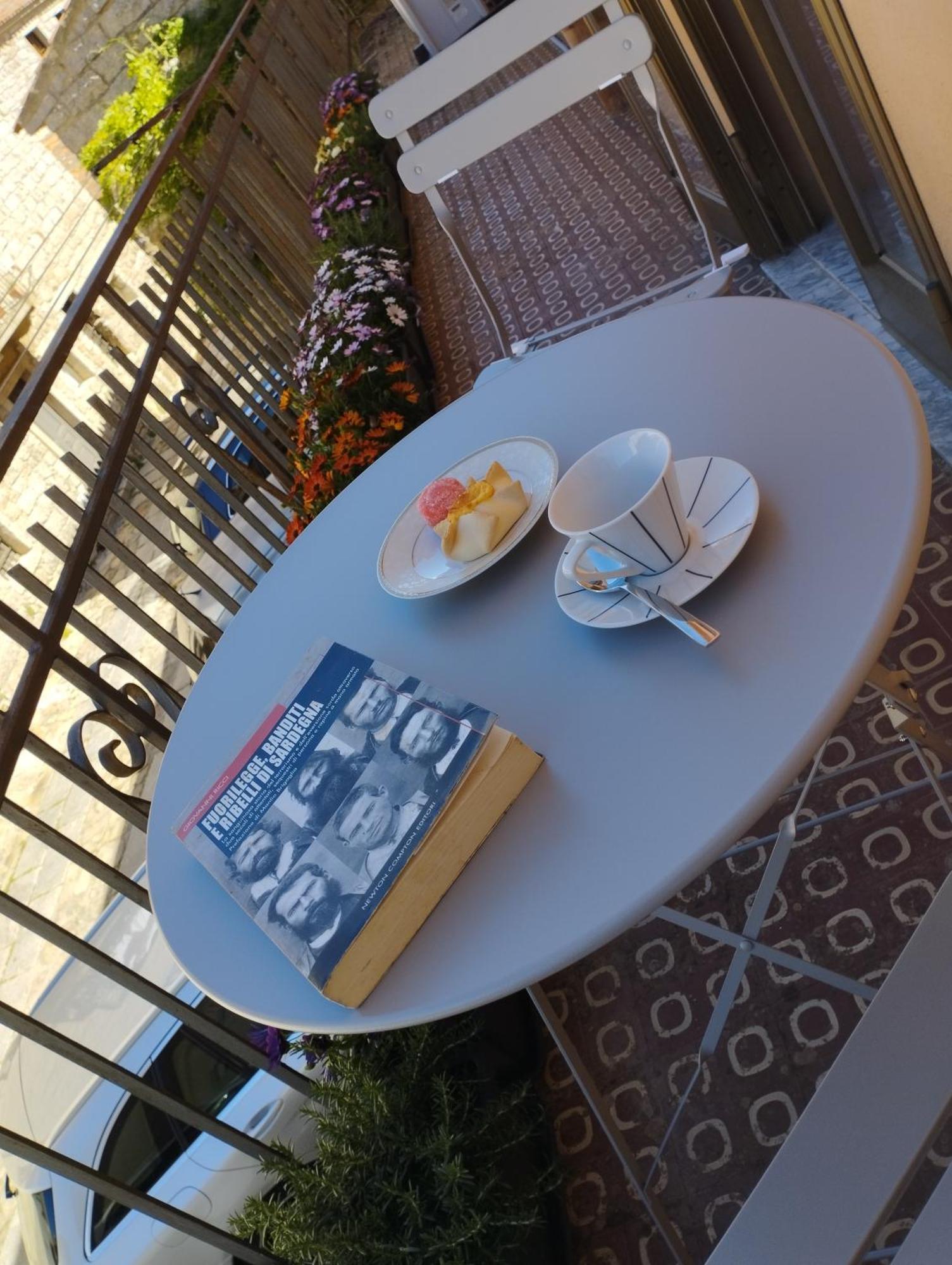 Casa Luisa Apartment Aggius Екстериор снимка